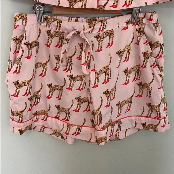 Bouffants & Broken Hearts Women’s Pink Cheetah in Heels Pajama Set Size Medium - Picture 5 of 10